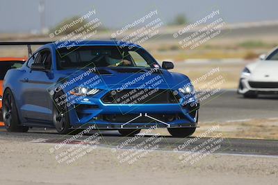 media/Sep-20-2025-Extreme Speed (Sat) [[1fcc23683c]]/Orange (Mid Intermediate)/Session 1 (Sunset)/